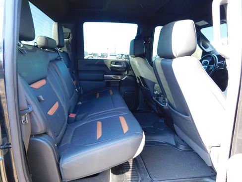 Used 2023 GMC Sierra 2500 AT4 w/ Gooseneck/5TH Wheel Package image 5