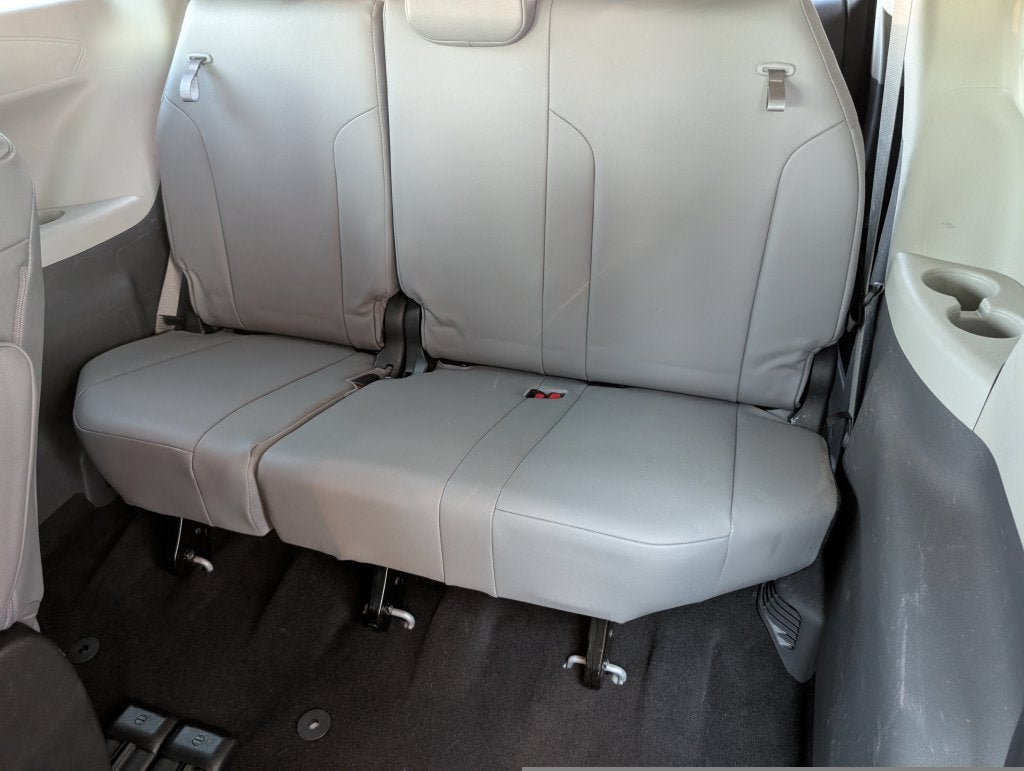 Certified 2022 Toyota Sienna XLE w/ XLE Plus Package FWD image 29