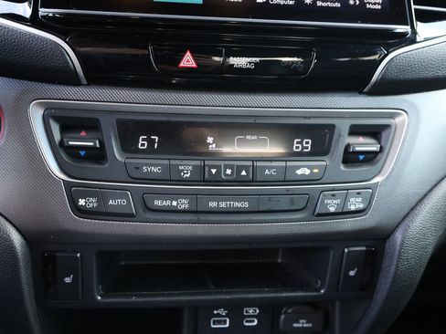Used 2025 Honda Ridgeline RTL image 29