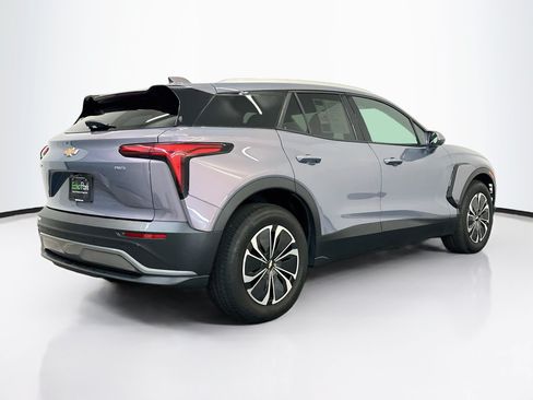 Used 2024 Chevrolet Blazer EV LT AWD/4WD image 9