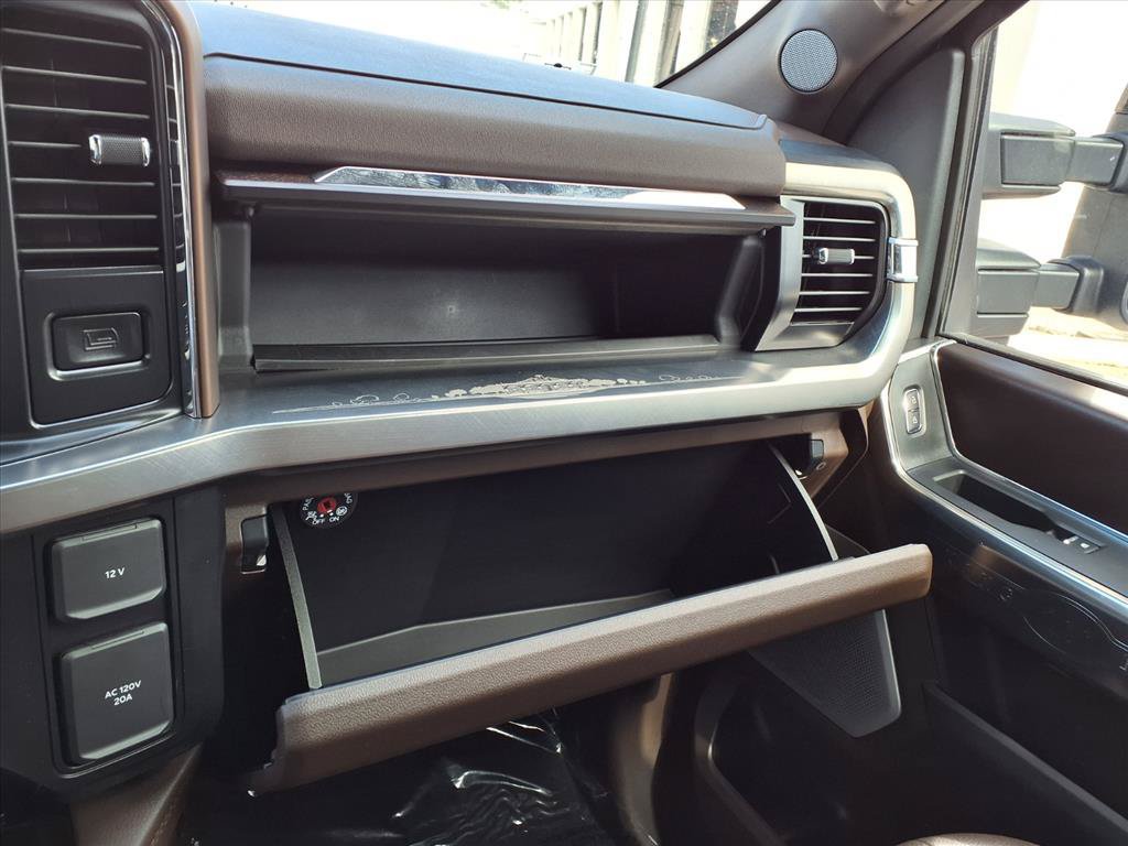 Used 2026 Ford F350 King Ranch AWD/4WD image 31