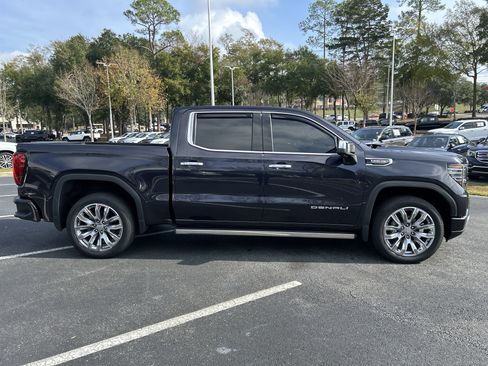 Used 2022 GMC Sierra 1500 Denali w/ Denali Reserve Package image 10