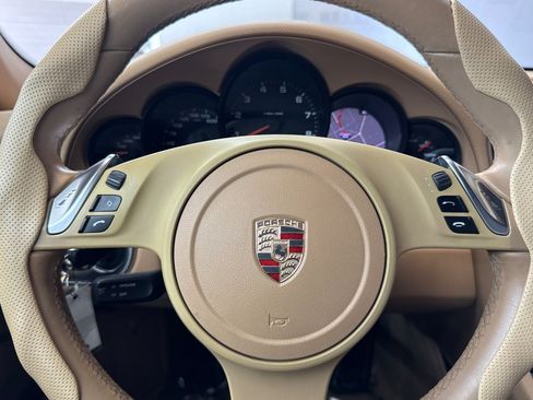 Used 2015 Porsche 911 Carrera RWD image 11