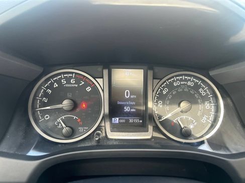 Used 2023 Toyota Tacoma TRD Sport w/ TRD Premium Sport Package AWD/4WD image 6