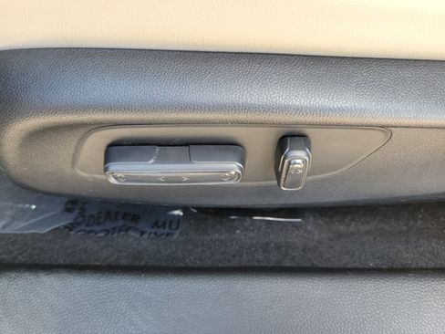 Used 2022 Honda Civic Touring image 24