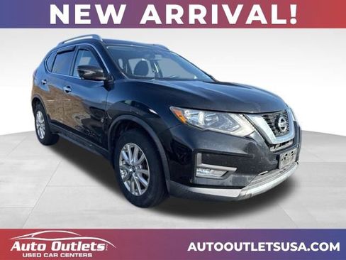 Used 2017 Nissan Rogue SV w/ SV Premium Package AWD/4WD image 1