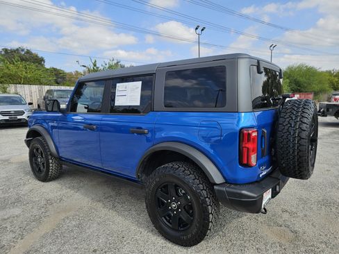 Certified 2024 Ford Bronco Black Diamond image 6