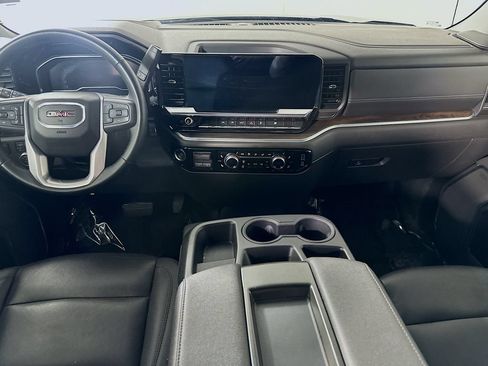 Used 2025 GMC Sierra 1500 SLT RWD image 18