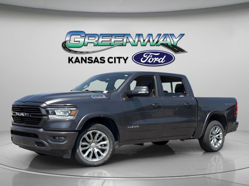 Used 2022 RAM 1500 Laramie w/ Sport Appearance Package AWD/4WD image 4