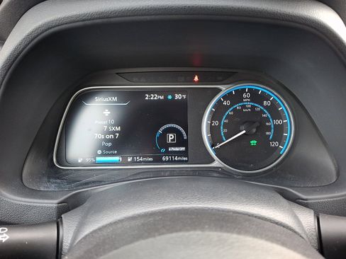 Used 2022 Nissan Leaf S Plus image 19