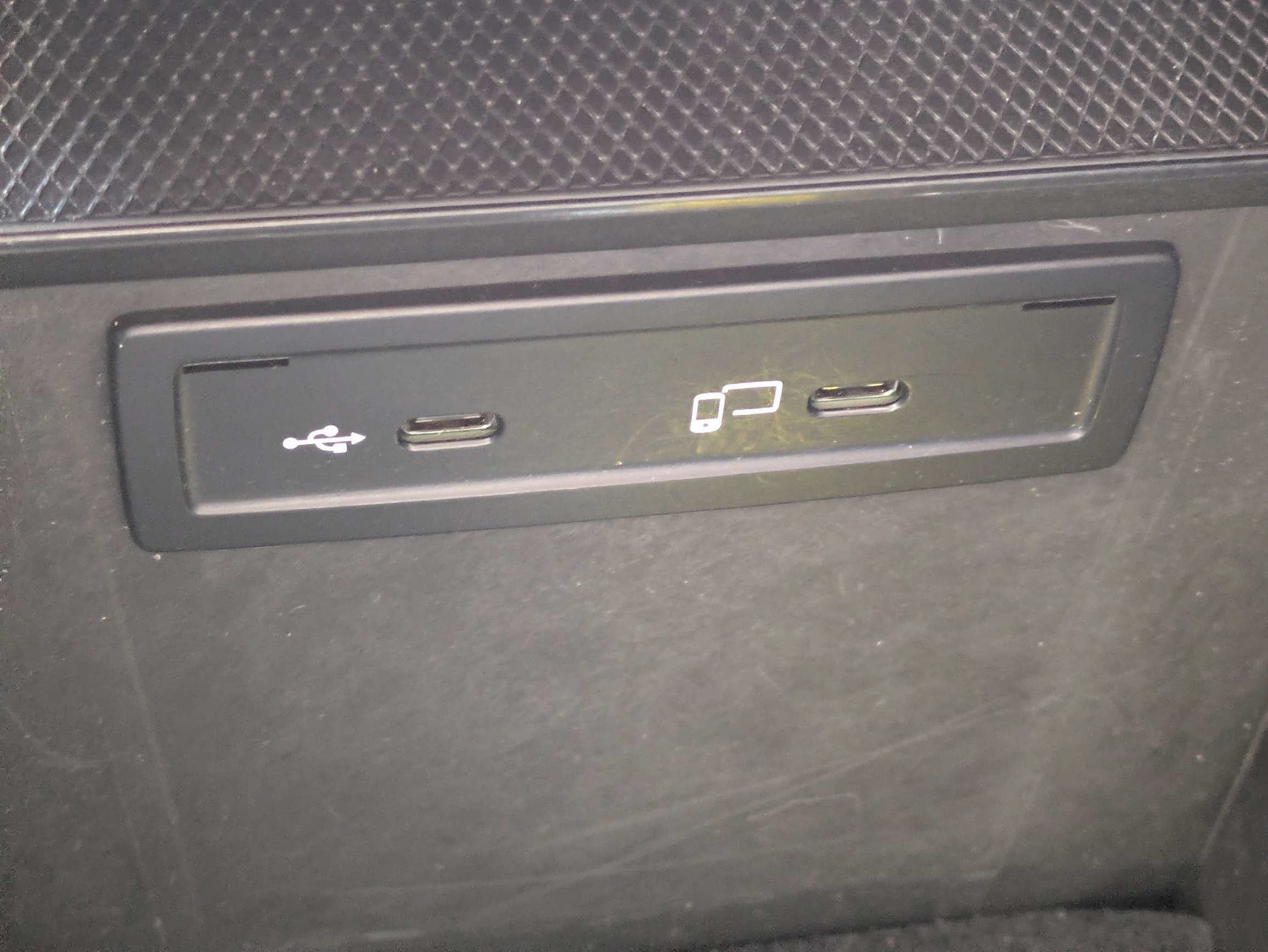 Used 2022 Mercedes-Benz GLC 300 image 26
