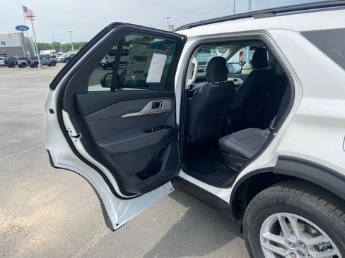New 2026 Ford Explorer Active image 27
