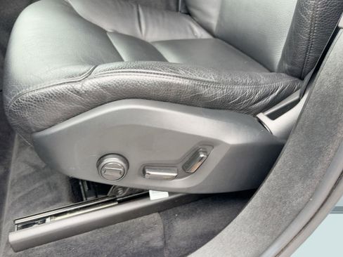 Certified 2023 Volvo XC90 T8 Plus w/ Protection Package Premier image 13