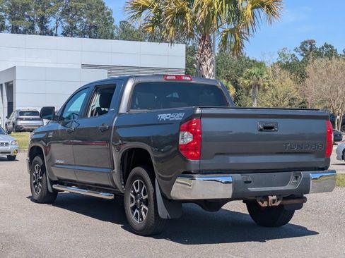 Used 2017 Toyota Tundra SR5 w/ TRD Off Road Package image 8