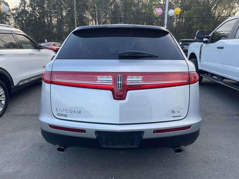 Used 2016 Lincoln MKT AWD w/ Equipment Group 201A image 5