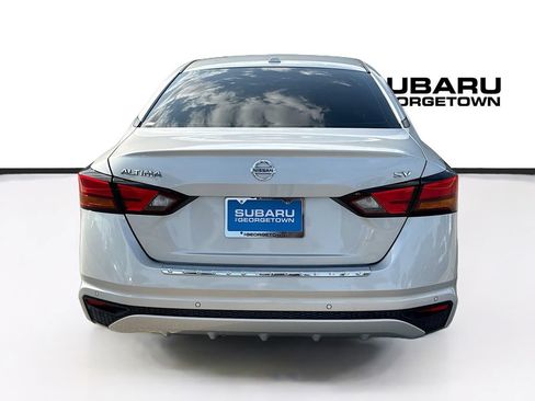 Used 2021 Nissan Altima 2.5 SV FWD image 7