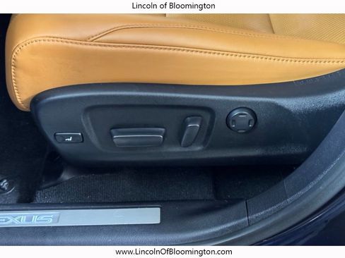 Used 2021 Lexus RX 450h AWD w/ Luxury Package image 23