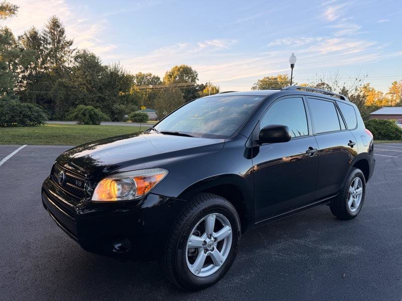 Used 2008 Toyota RAV4 4WD V6 image 1