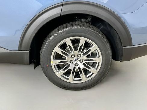 New 2026 Ford Explorer Active image 31