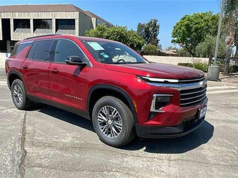 New 2026 Chevrolet Traverse LT w/ LPO, Floor Liner Package image 32