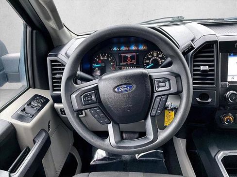 Used 2017 Ford F150 XL w/ Equipment Group 101A Mid image 7