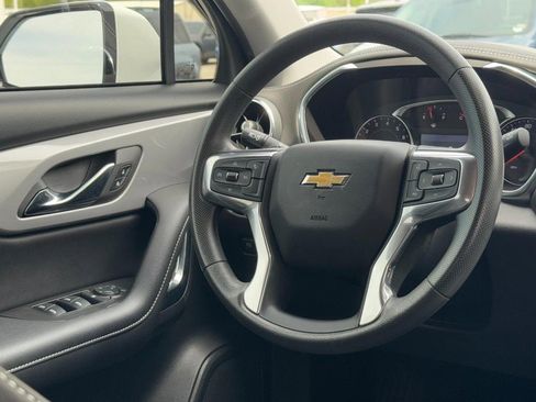 Used 2023 Chevrolet Blazer LT FWD image 12