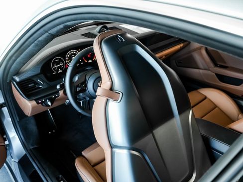 Used 2026 Porsche 911 GT3 image 16