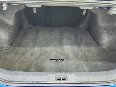 Certified 2025 Nissan Altima 2.5 SR FWD image 12