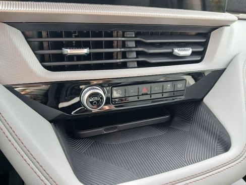 New 2026 Ford Explorer Active AWD/4WD image 21