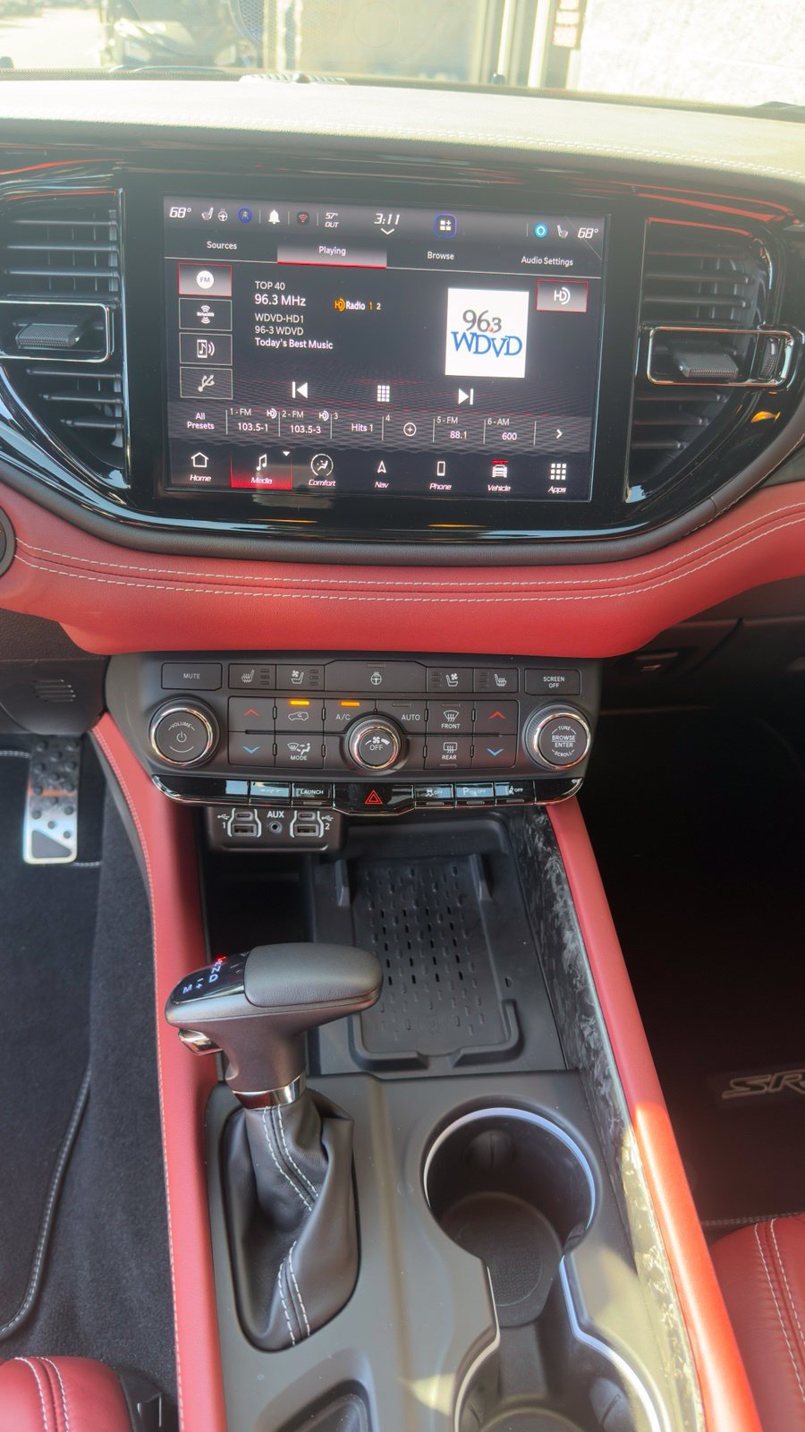 Used 2026 Dodge Durango SRT Hellcat w/ Premium Group AWD/4WD image 17