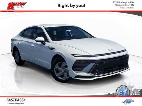 Certified 2025 Hyundai Sonata SE FWD image 1