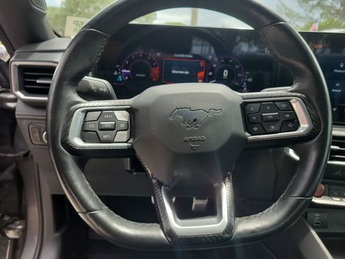 Used 2025 Ford Mustang Premium RWD image 20