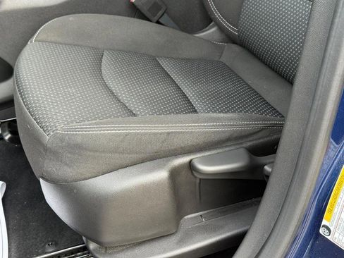 Certified 2023 GMC Terrain SLE image 24