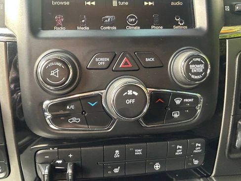 Used 2015 RAM 1500 Sport w/ Comfort Group AWD/4WD image 20