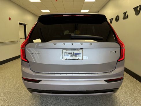 Used 2026 Volvo XC90 B6 Ultra w/ Protection Package Premier image 9