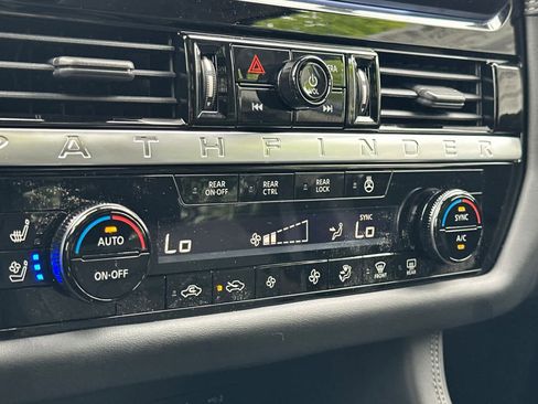 New 2026 Nissan Pathfinder Platinum AWD/4WD image 21