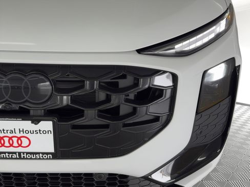 New 2026 Audi Q3 quattro 2.0T image 11