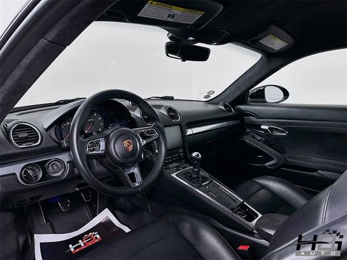 Used 2018 Porsche 718 Cayman GTS image 10