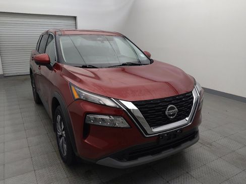 Used 2021 Nissan Rogue SV image 14