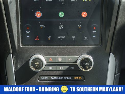 Certified 2024 Ford Edge SEL w/ Convenience Package image 27