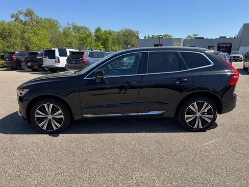 Certified 2023 Volvo XC60 B5 Plus w/ Climate Package AWD/4WD image 2