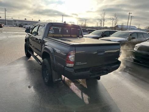 Used 2015 Toyota Tacoma 4x4 Double Cab image 17