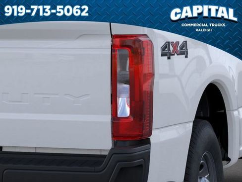 New 2026 Ford F250 XL AWD/4WD image 21