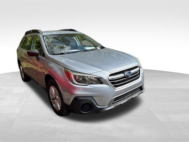 Used 2018 Subaru Outback 2.5i AWD/4WD image 4