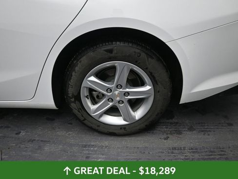 Used 2024 Chevrolet Malibu LT image 16