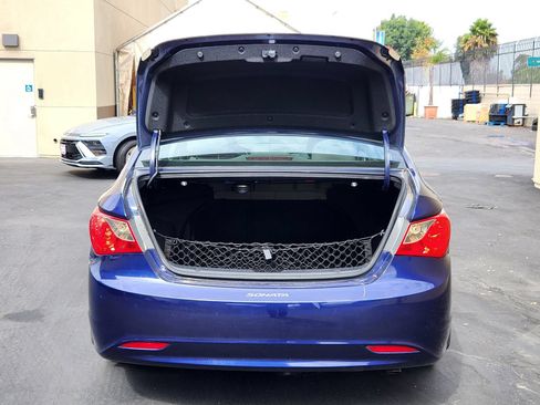 Used 2012 Hyundai Sonata Limited w/ Navigation Pkg FWD image 6