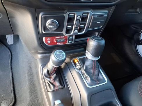 Used 2023 Jeep Wrangler Unlimited Rubicon w/ Xtreme 35 Tire Package image 18