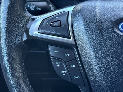 Used 2024 Ford Edge SEL AWD/4WD image 36