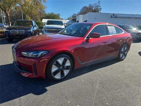 Used 2025 BMW i4 eDrive40 w/ Driving Assistance Package image 4