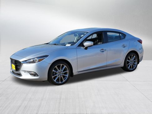 Used 2018 MAZDA MAZDA3 Grand Touring w/ Premium Equipment Package image 3